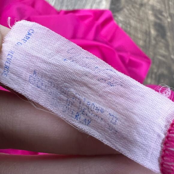Vintage Vainly Fair Hot Pink V-Neck Sleeveless Nightgown Slip XL Made in the USA - Picture 4 of 12